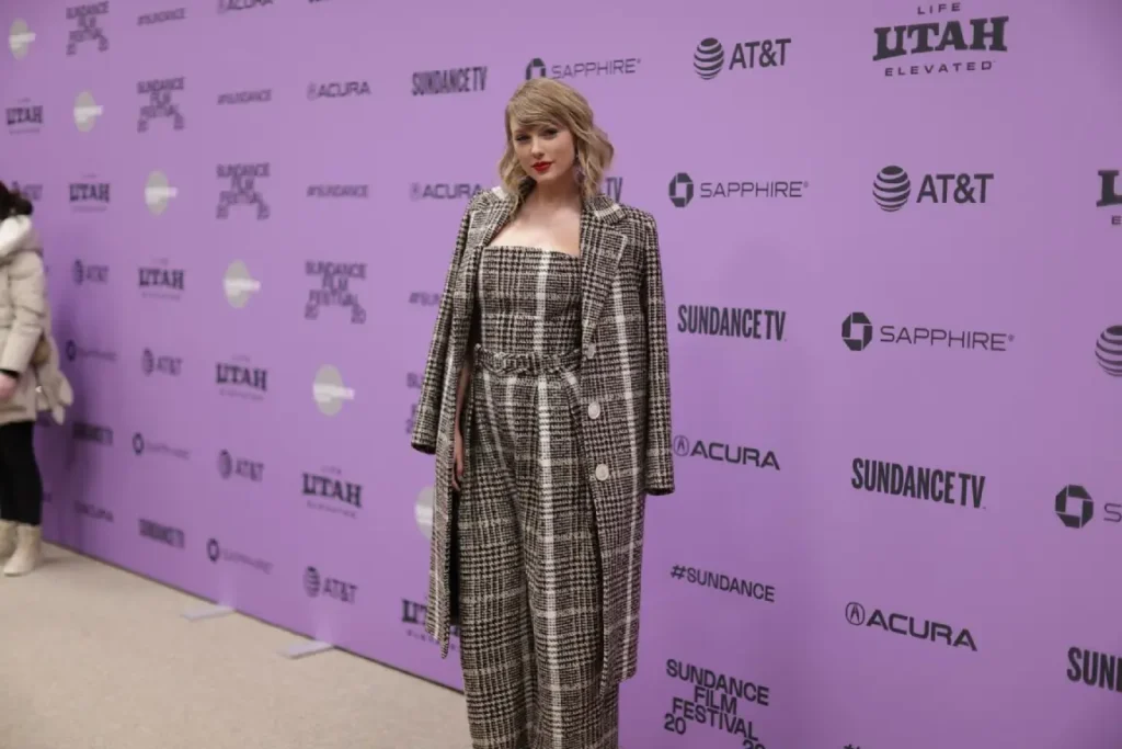 Taylor Swift height